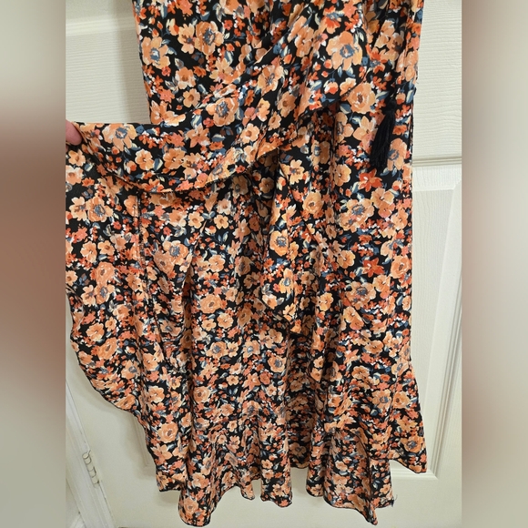 Indulge Floral Ruffle Off The Shoulders Maxi Dress in Black and Pink Size Large - Picture 4 of 11